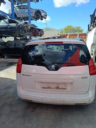PEUGEOT 5008 para piezas Año 2010