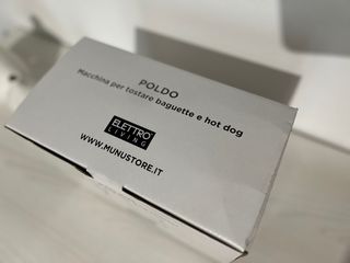 Macchina per tostare baguette e hot dog