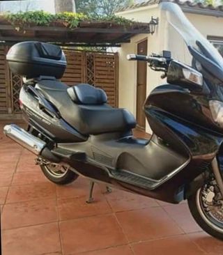 SUZUKI BURGMAN 650 EXECUTIVE 2008