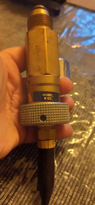 Erogatore elio per palloncini