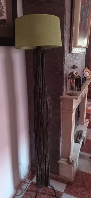 Lampara de pié rústica OCASIÓN