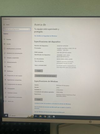 ordenador torre Fujitsu