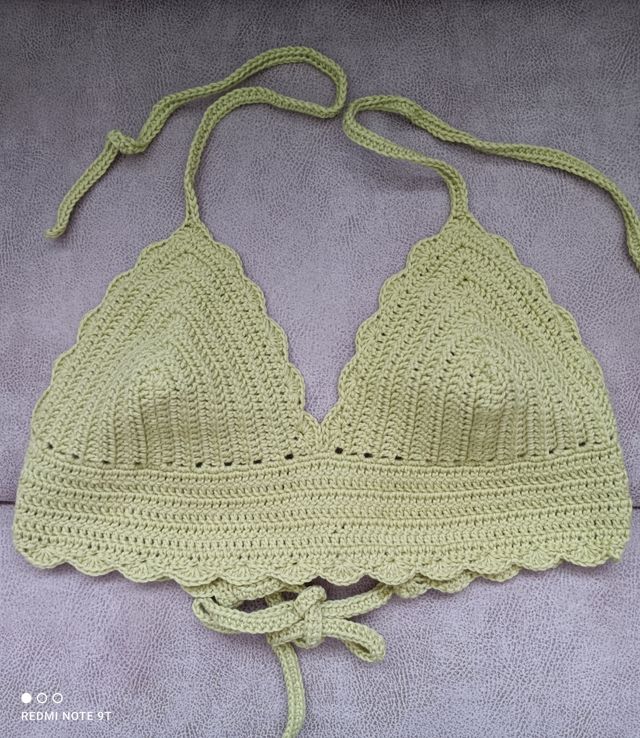 Crop top verde pistacho handmade (3×2)