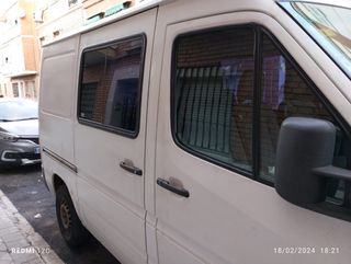 Mercedes-Benz Sprinter 2000