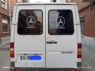 Mercedes-Benz Sprinter 2000