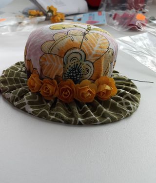 Sombreros alfileteros