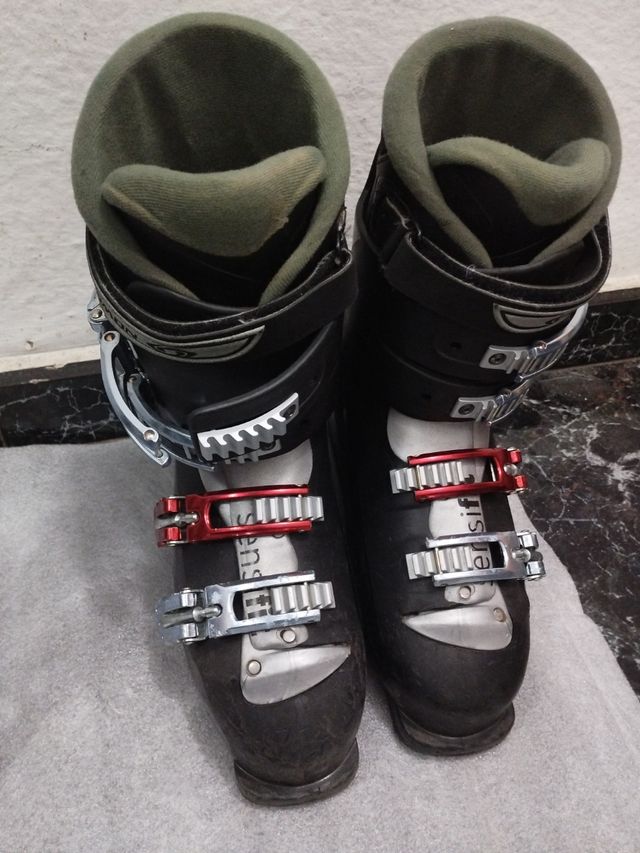 Botas de squi y squi