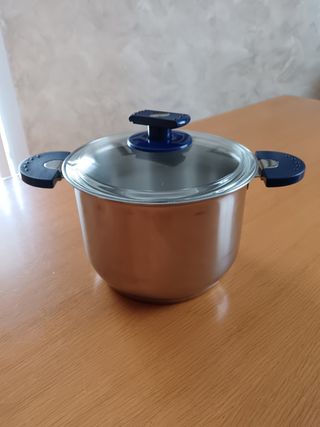 Pentola diam. 20 prof. 14 cm inox 18/10