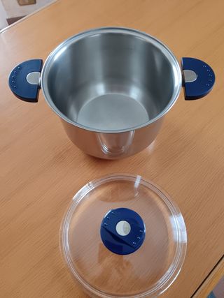 Pentola diam. 20 prof. 14 cm inox 18/10