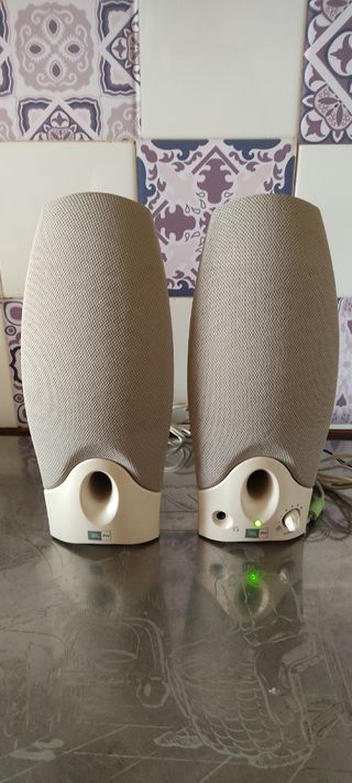 Set di altoparlanti per computer