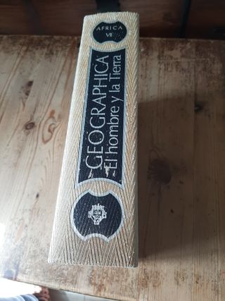 Libro el hombre y la tierra