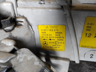 Faro derecho A2208200861 Mercedes Benz Clase y_744