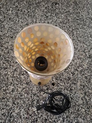 Lampada in madreperla