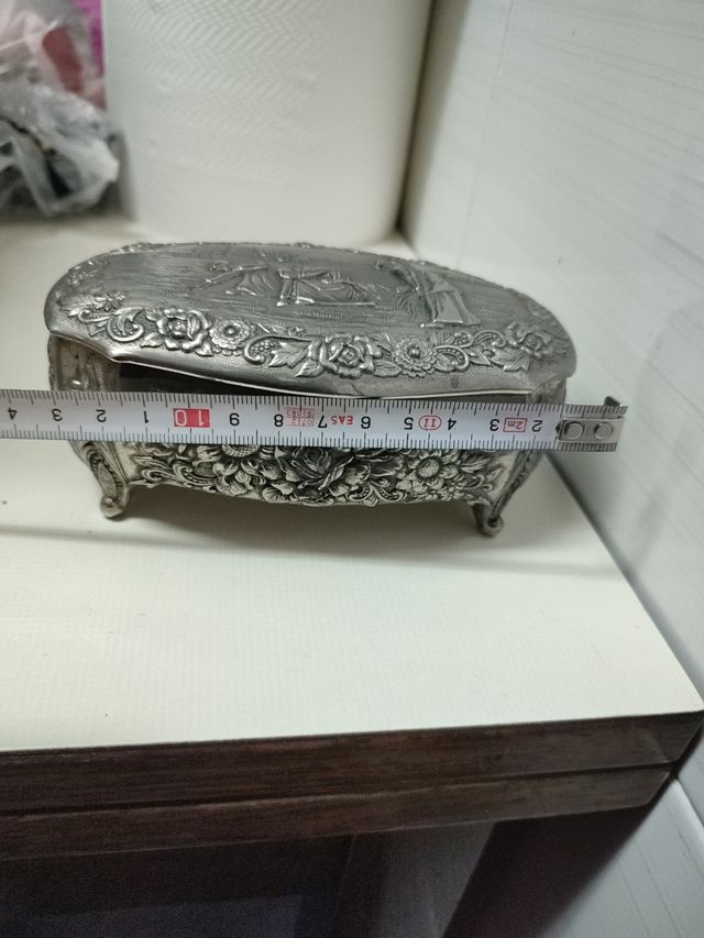 Cofre de metal japones