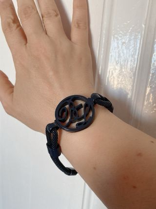 Original pulsera metálica azul de Bimba y Lola