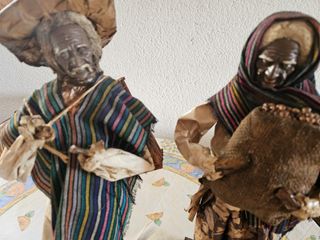 Figuras de papel marche