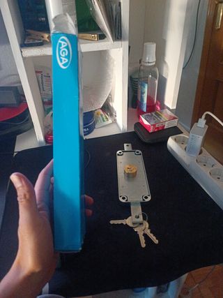 cerradura, aga , cierre persiana