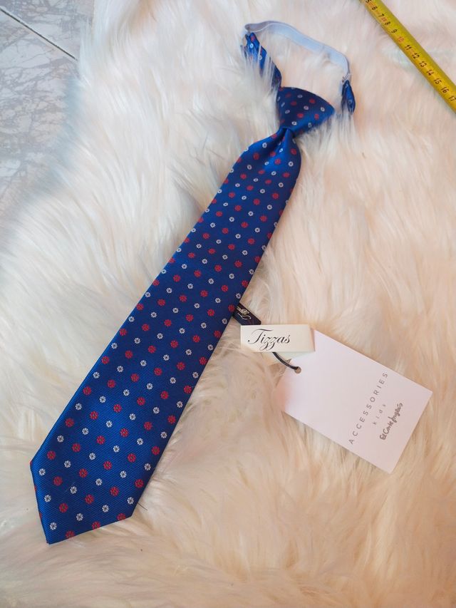 Corbata nueva