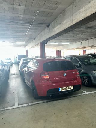 BMW Serie 1 2011 REPRO200CV CON TODO M