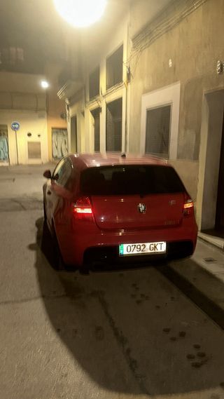 BMW Serie 1 2011 REPRO200CV CON TODO M