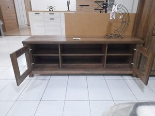 Oferta!! Mueble bajo de TV Rustico color marrón