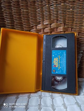 vhs magic English numero 1 - Hello!