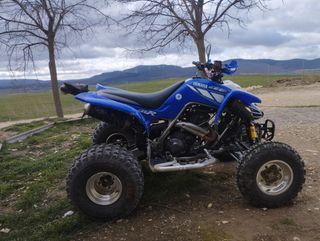 Quad yamaha raptor 660