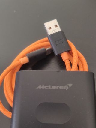 Cargador original ONE PLUS x criptos.