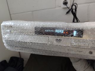 Reproductor DVD y Sistema de sonido 5.1