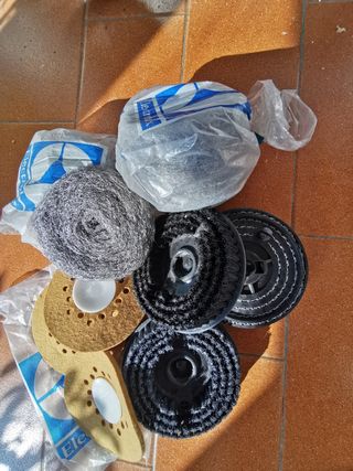 ELECTROLUX B-23 acristala, pule y abrillanta