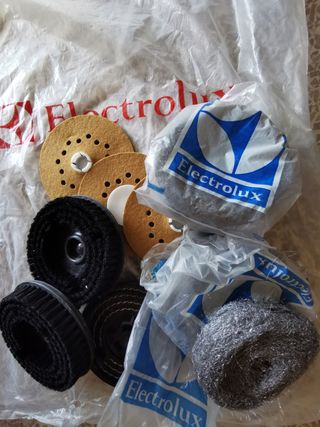 ELECTROLUX B-23 acristala, pule y abrillanta