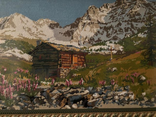 TAPIZ PETIT POINT MONTAÑA