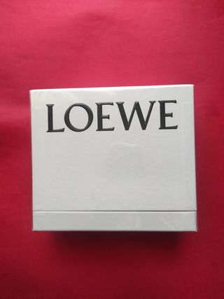 ESTUCHE LOEWE ESENCIA EAU TOILETTE 