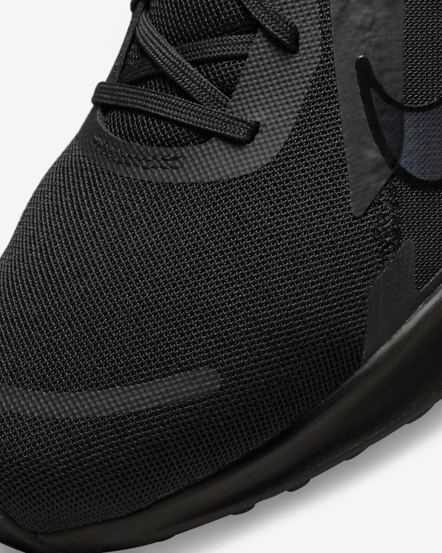 NIKE QUEST 5 TALLA 47.5 / 13 NUEVAS A ESTRENAR