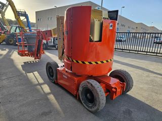 BRAZO ARTICULADO ELECTRICO JLG E300AJP