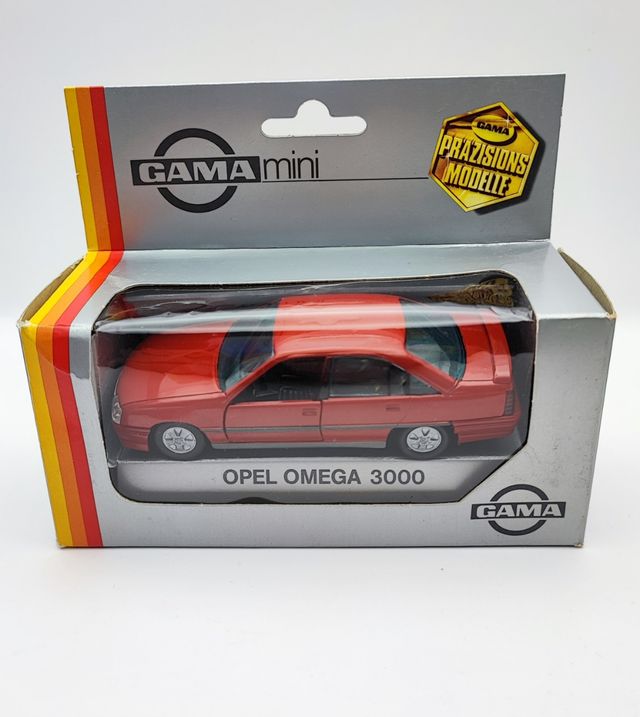 OPEL OMEGA 3000 ROJO 1/43 GAMA MINI