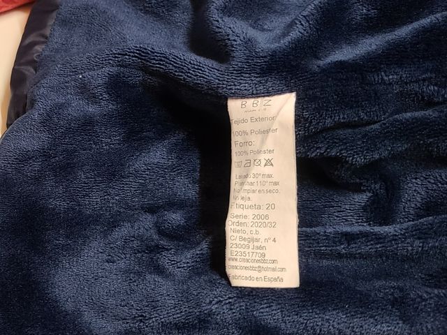 Abrigo azul marino niña