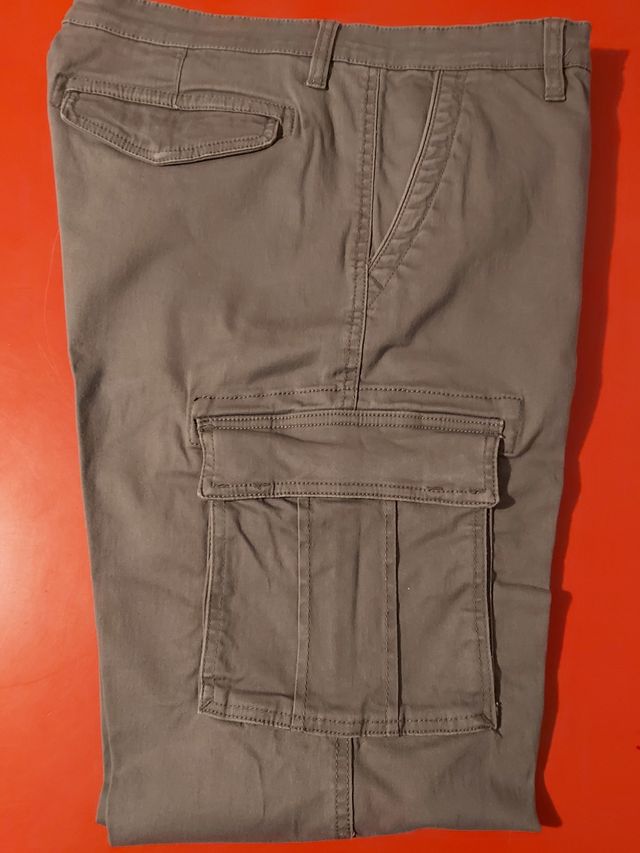 2 + 1 omaggioPantalone multitasche