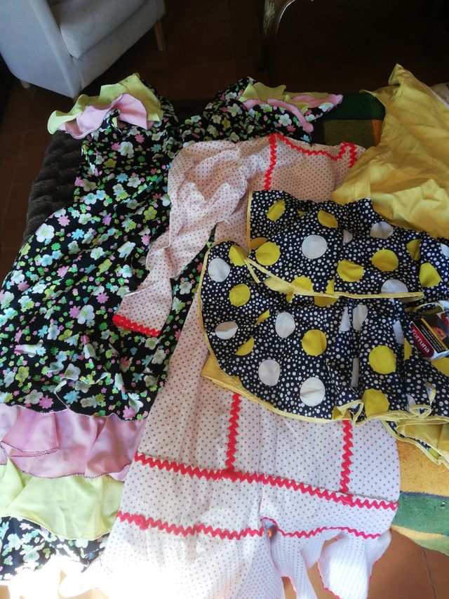 lote de ocho trajes de gitana