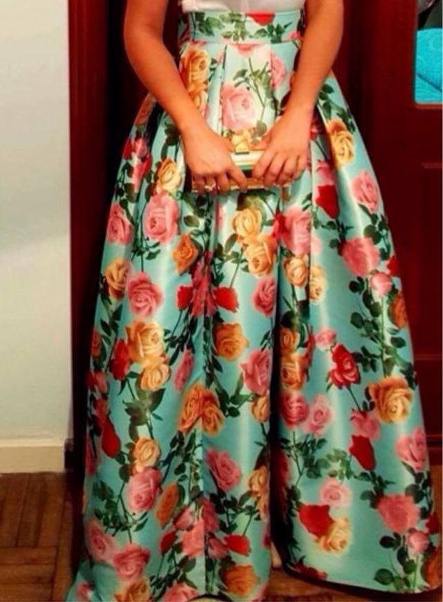 Falda invitada eventos