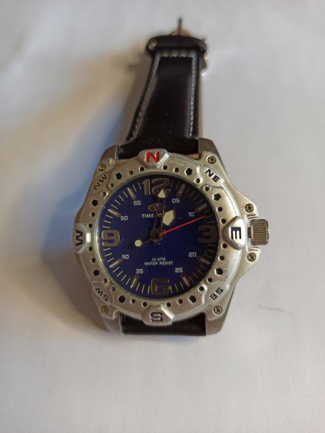 reloj time force en muy buenas condiciones