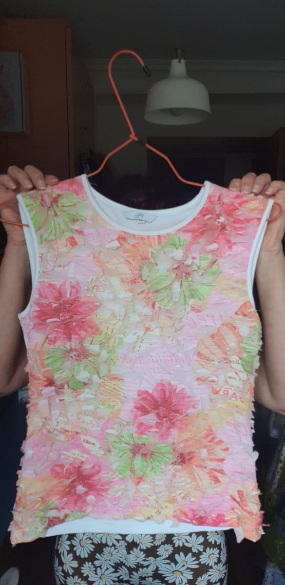 3€/4€ Camisetas brilli, flores, lisas