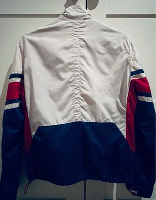 cazadora ZARA linea sport 