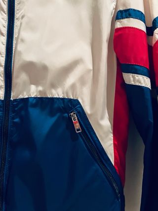 cazadora ZARA linea sport 