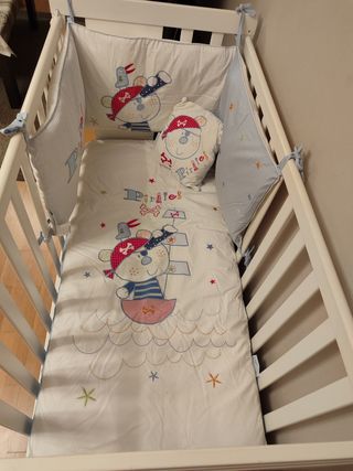 CUNA+COLCHÓN+EDREDÓN NIÑO