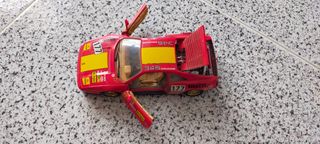 Carro Ferrari 348 Urago