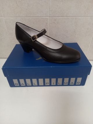 ZAPATOS DE SEVILLANAS PIEL