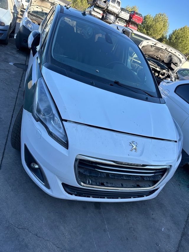 DESPIECE PEUGEOT 5008 AÑO 2015