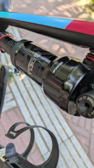 Canyon Lux CF SL 2020 mejorada
