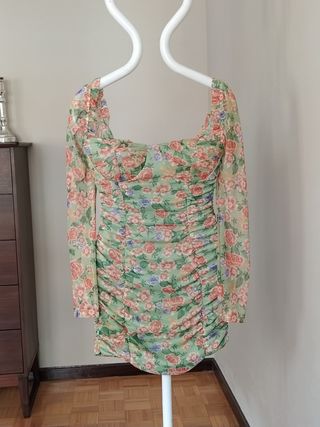 Vestido fiesta tul nuevo talla XS era 85€